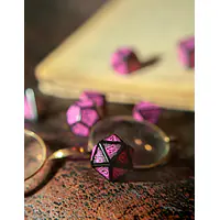 CALL OF CTHULHU – BLACK & MAGENTA DICE SET - Master